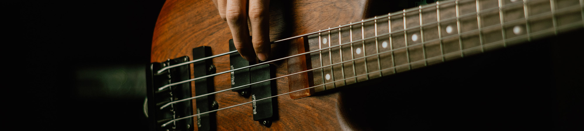Fichier 3D Phi-Bass Guitare basse électrique à 4 cordes imprimée