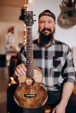 JOEY MARTIN LUTHIER