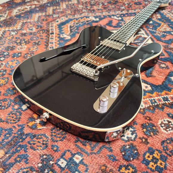 La Black Cat JOON SWITON : L'Excellence du Luthier Dejardin Arrive en Force !