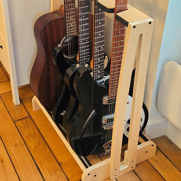 Rack guitare en bois : le support idéal pour protéger et sublimer vos guitares