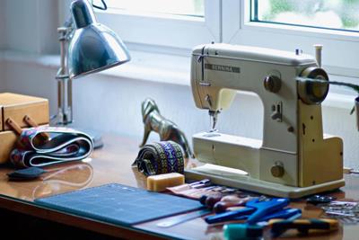 Vintage Woodstock guitar strap | Craftsmanship &amp; retro style - Tom Vintage Strap's