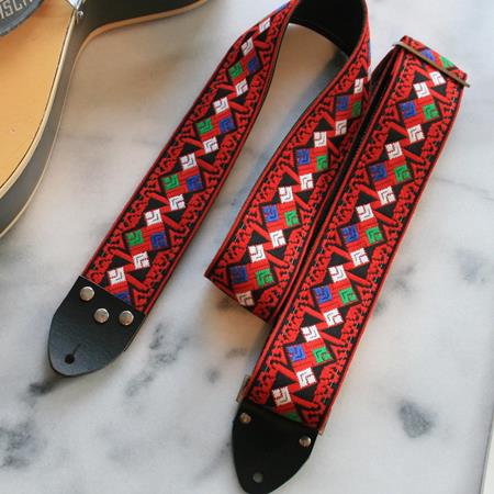 Ac­ces­soires pour Gui­tares & Basses Tom's Vintage Straps - Red 'Diamonds' Guitar/Bass Hippie Strap - Sangles