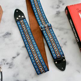 Ac­ces­soires pour Gui­tares & Basses Tom's Vintage Straps - Blue 'Maco' Guitar/Bass Hippie Strap - Sangles