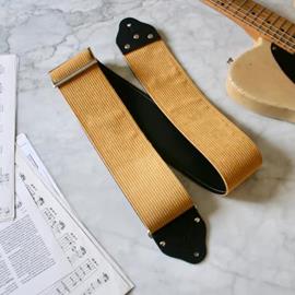 Ac­ces­soires pour Gui­tares & Basses Tom's Vintage Straps - Custom 3\" wide Amber 'Corduroy' Guitar/Bass Hippie Strap - Sangles
