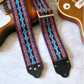 Ac­ces­soires pour Gui­tares & Basses Tom's Vintage Straps - Custom 3\" wide Purple 'Diamonds' Guitar/Bass Hippie Strap - Sangles