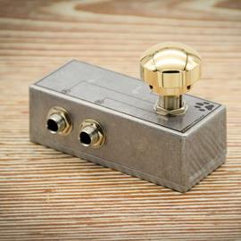 Effets Guitares & Basses Pedal Room Italy - Fungo Ø 28,5mm - H 20,5mm - Serie \"Shiny\" - Accessoires