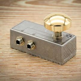 Effets Guitares & Basses Pedal Room Italy - Fungo Ø 38mm - H 22,5mm - Serie \"Shiny\" - Accessoires
