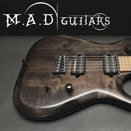 Guitares électriques Mad Guitars - MAD Guitars Mad Machine 6 String Black - Guitares 6 cordes