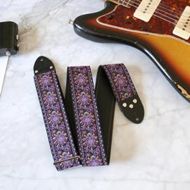 Ac­ces­soires pour Gui­tares & Basses Tom's Vintage Straps - Mauve 'Peacock' Guitar/Bass Hippie Strap - Sangles