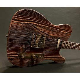 Guitares électriques CRACKS GUITARS - Modèle R5 - Guitares 6 cordes