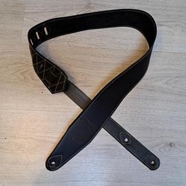 Accessories 10/9 ème Musicwear - Sangle guitare ou basse en cuir noire piqûre jaune - Straps