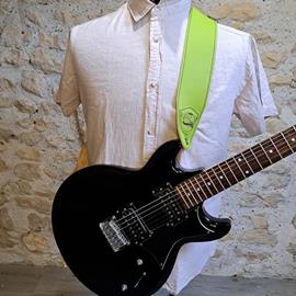Accessories 10/9 ème Musicwear - Sangle guitare ou basse en cuir vert pomme piqûre marron - Straps