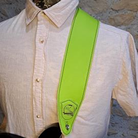 Accessories 10/9 ème Musicwear - Sangle guitare ou basse en cuir vert pomme piqûre marron - Straps