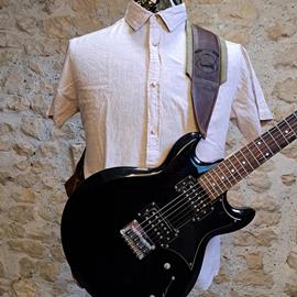 Ac­ces­soires pour Gui­tares & Basses 10/9 ème Musicwear - Sangle pour guitare/basse en cuir marron, rembourrée, doublée suédine kaki. - Sangles