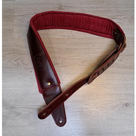 Ac­ces­soires pour Gui­tares & Basses 10/9 ème Musicwear - Sangle pour guitare/basse en cuir marron, rembourrée, doublée suédine rouge. - Sangles