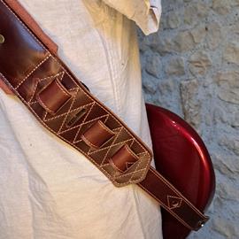Accessories 10/9 ème Musicwear - Sangle pour guitare/basse en cuir marron, rembourrée, doublée tissus vercors terra cotta - Straps