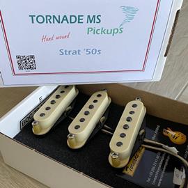 Ac­ces­soires pour Gui­tares & Basses Tornade MS Pickups - Set Strat '50s - Guitare électrique