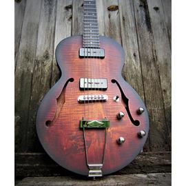 Electric guitars WIZARD GUITARS - The Hobo - Semi Hollow