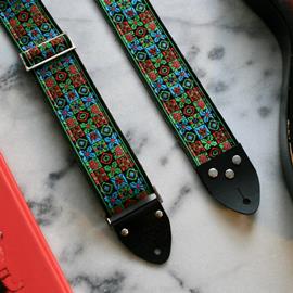 Ac­ces­soires pour Gui­tares & Basses Tom's Vintage Straps - Turquoise 'Woodstock' Guitar/Bass Hippie Strap - Sangles