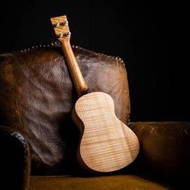 Guitares acoustiques Mélopée - Ukulélé Traditionnel RESONATOR - Résonateur
